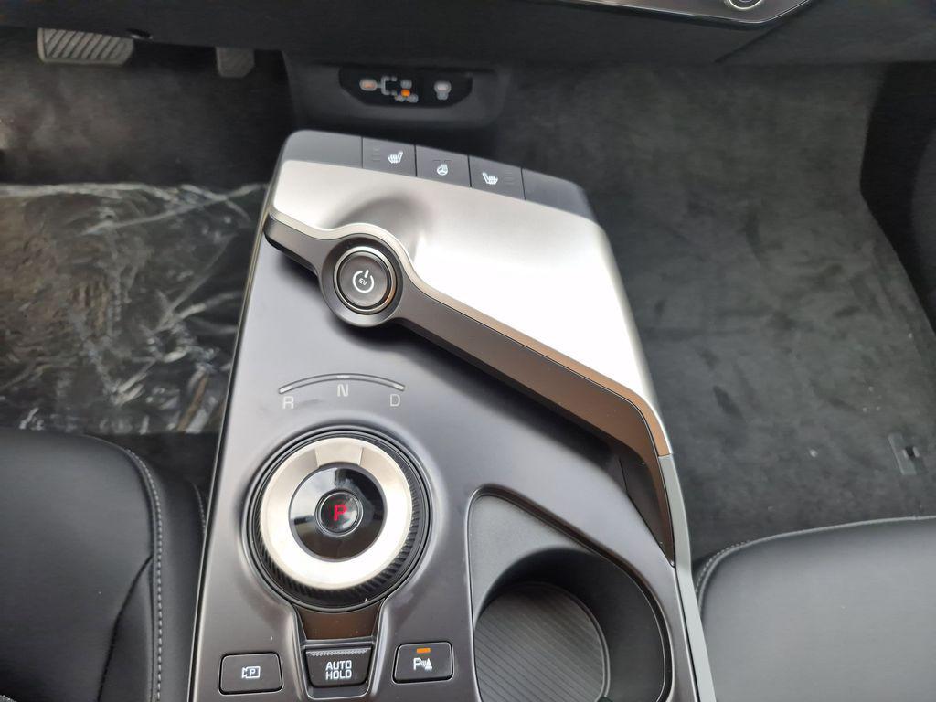 new 2025 Kia EV6 car, priced at $42,449