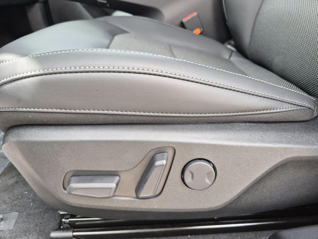 new 2025 Kia EV6 car, priced at $42,449