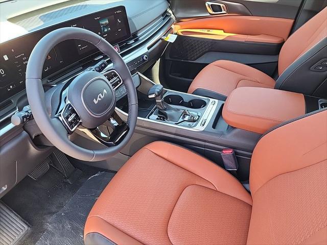 new 2025 Kia Carnival car, priced at $50,634