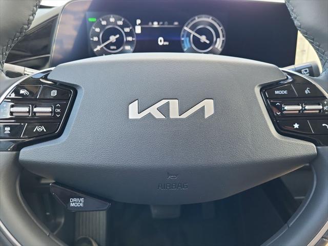new 2025 Kia Niro EV car, priced at $31,494