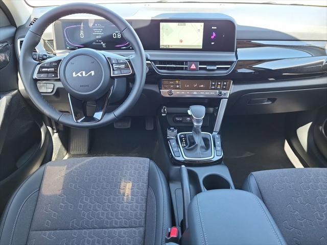 new 2025 Kia Seltos car, priced at $27,072