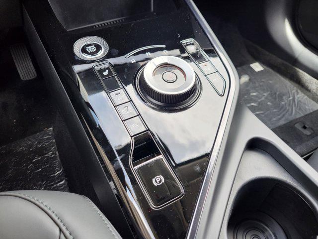 new 2024 Kia Niro Plug-In Hybrid car, priced at $32,019