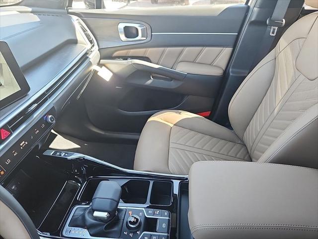 new 2025 Kia Sorento car, priced at $43,279