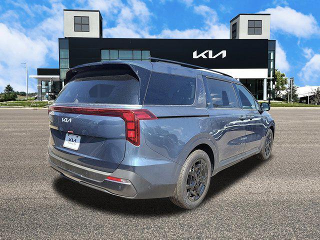 new 2025 Kia Carnival car, priced at $50,402