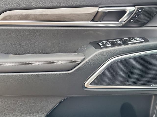 new 2025 Kia Telluride car, priced at $52,002
