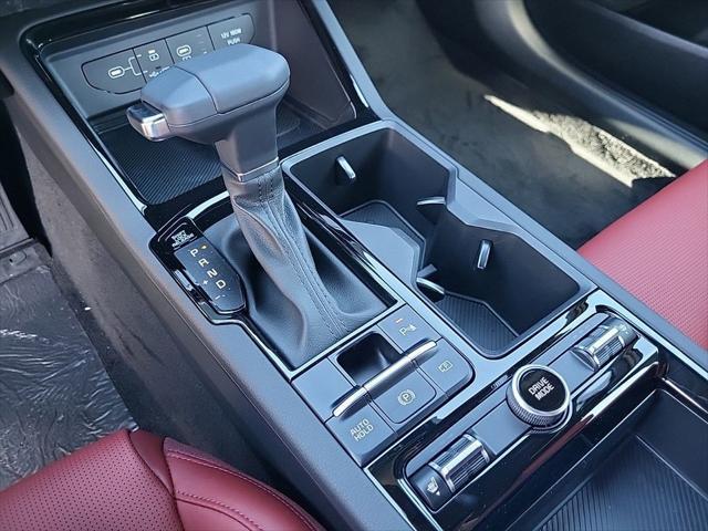 new 2025 Kia K5 car, priced at $30,052