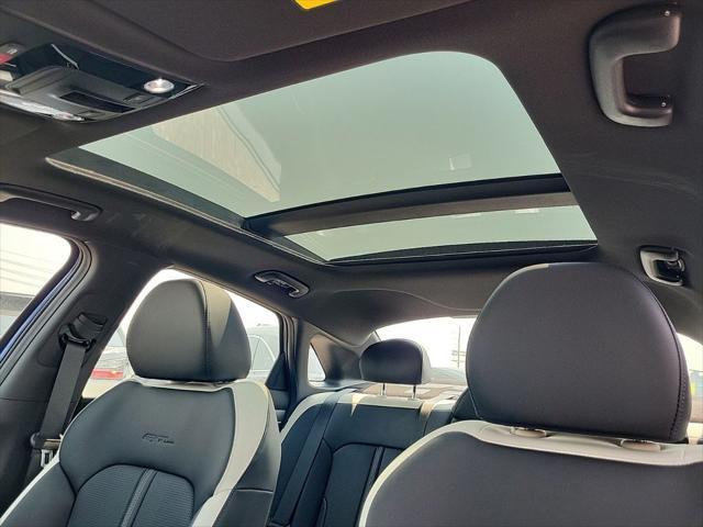 new 2025 Kia K5 car, priced at $30,753
