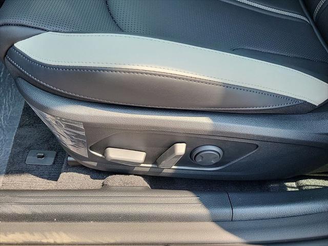 new 2025 Kia K5 car, priced at $30,753