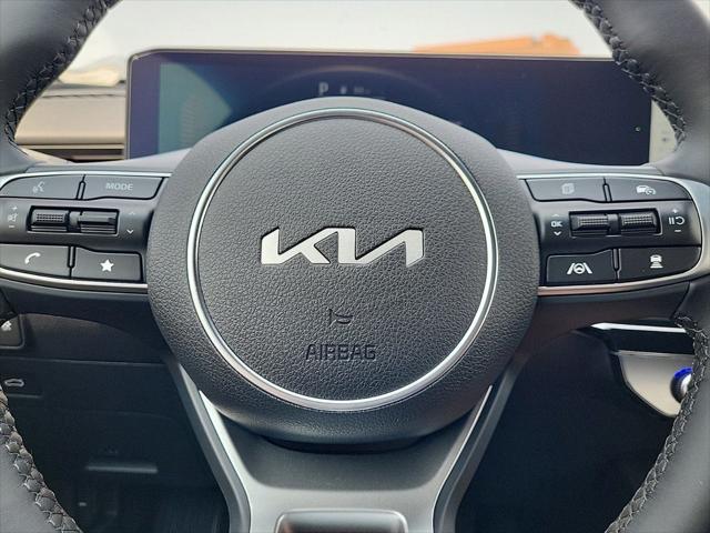 new 2025 Kia K5 car, priced at $30,753