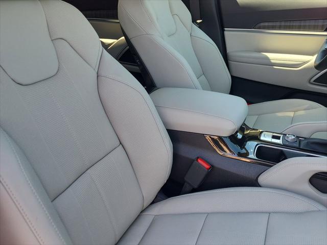 new 2025 Kia Telluride car, priced at $45,913