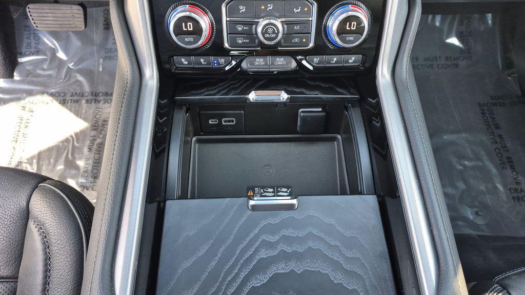 used 2022 GMC Yukon car, priced at $60,000