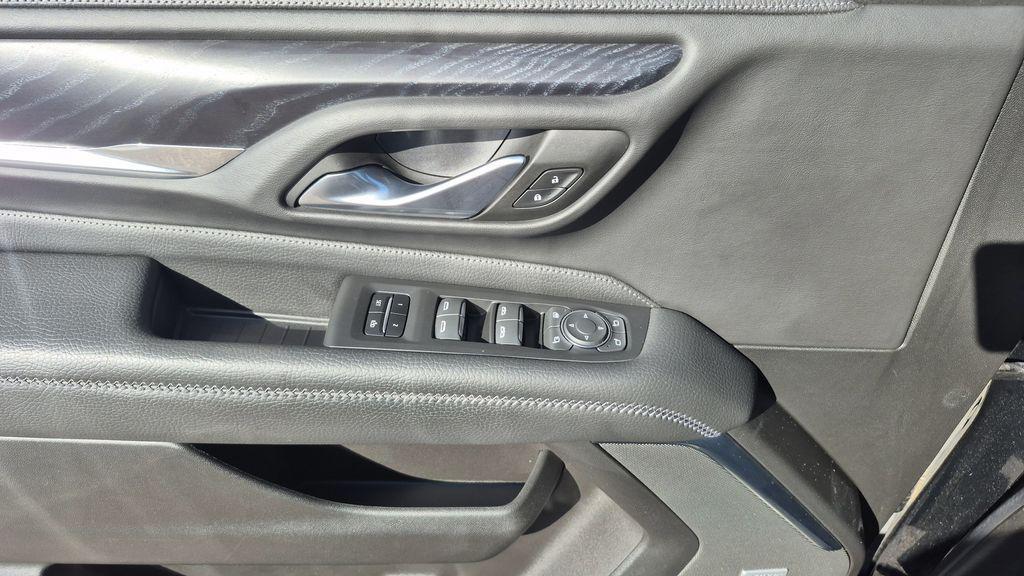 used 2022 GMC Yukon car, priced at $60,000