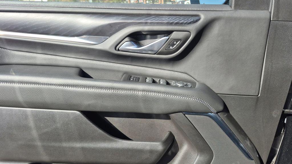 used 2022 GMC Yukon car, priced at $60,000