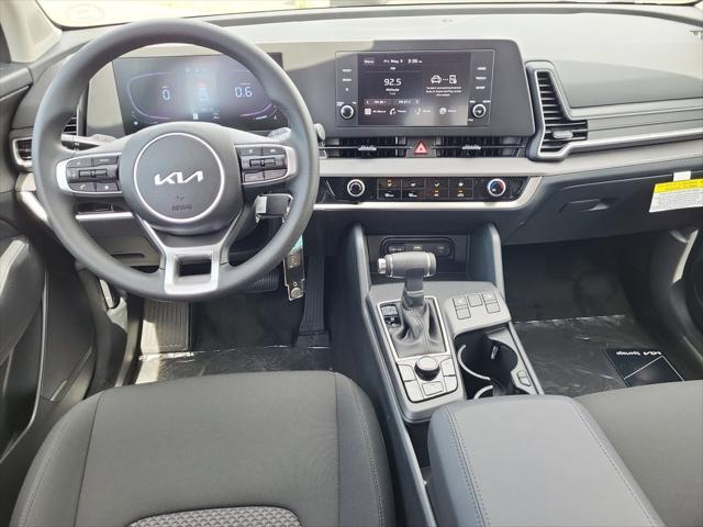 new 2025 Kia Sportage car, priced at $30,179