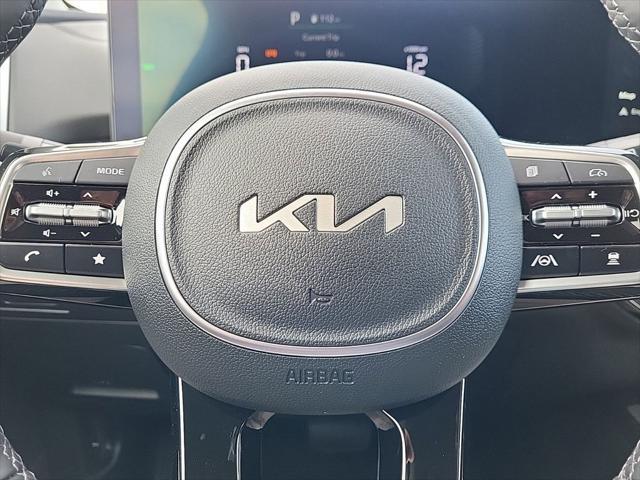 new 2025 Kia Sorento Hybrid car, priced at $39,126