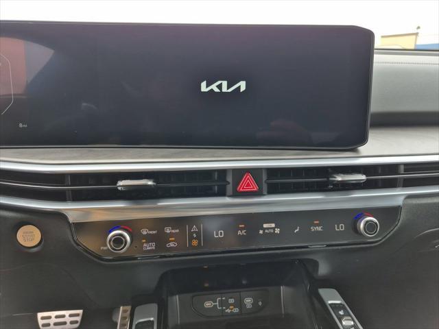 new 2025 Kia Sorento car, priced at $46,408