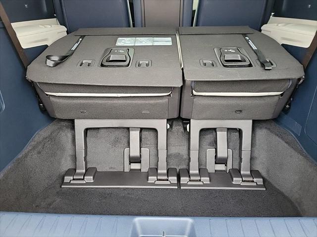 new 2026 Kia Carnival Hybrid car, priced at $52,114