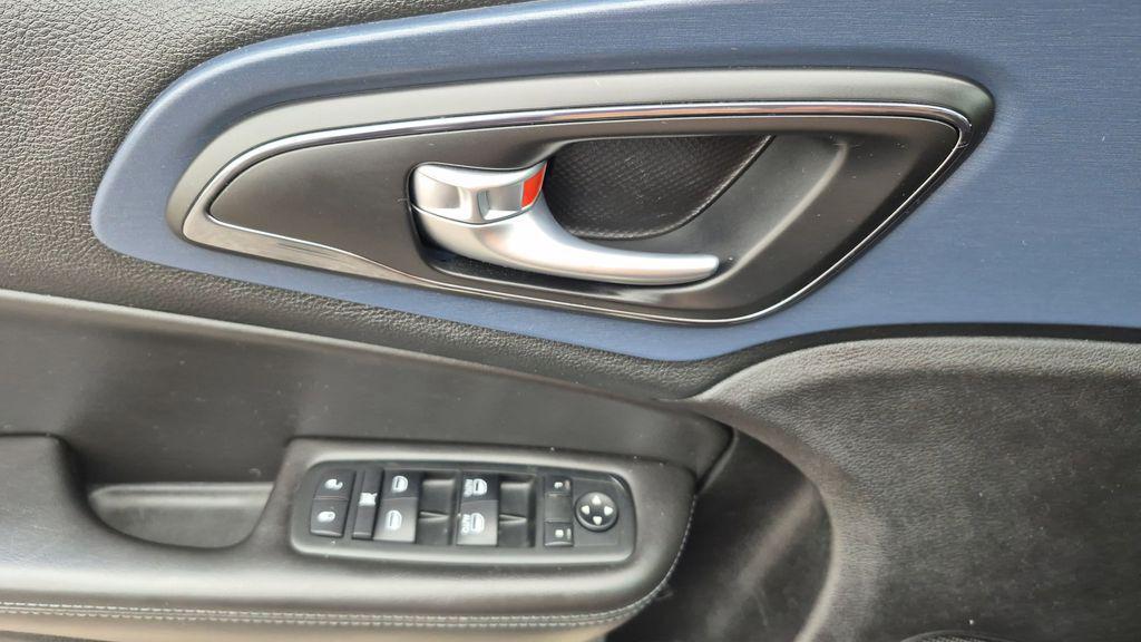 used 2015 Chrysler 200 car, priced at $10,000