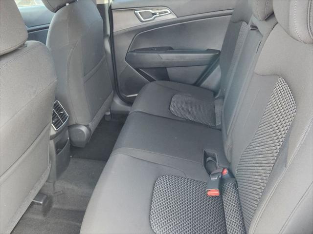 new 2025 Kia Sportage Hybrid car, priced at $32,025