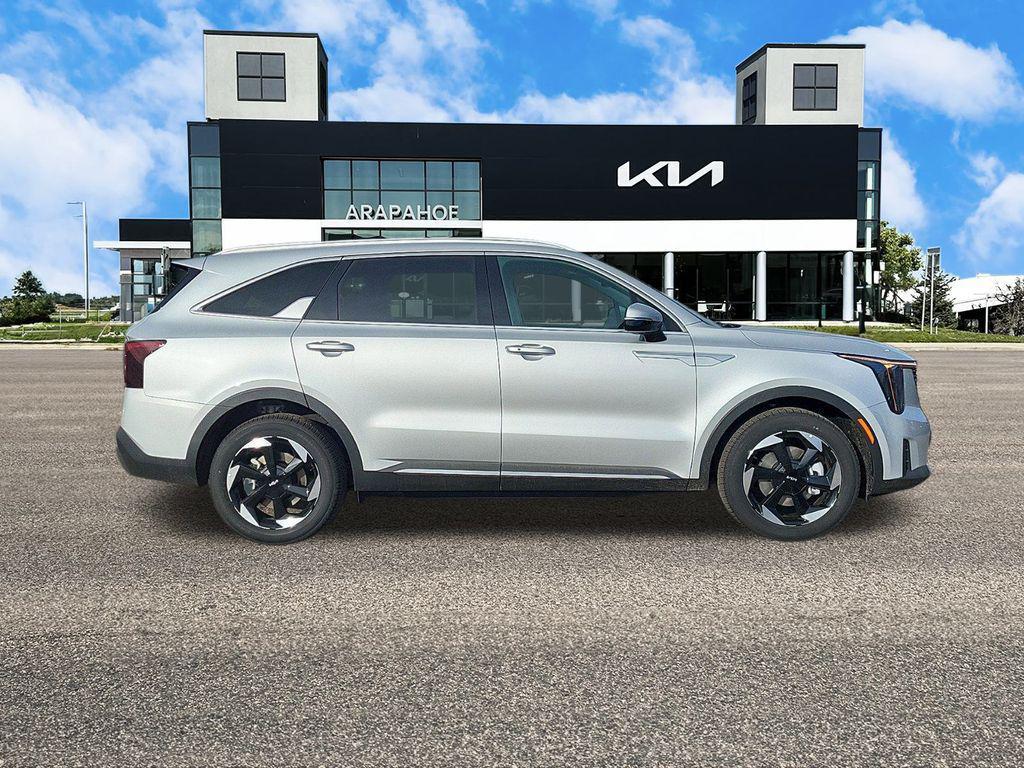 new 2025 Kia Sorento Hybrid car, priced at $37,429