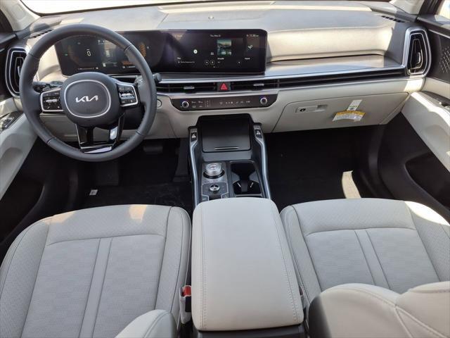 new 2025 Kia Sorento Hybrid car, priced at $40,459