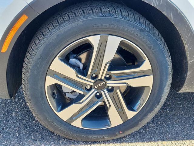 used 2024 Kia Sorento Hybrid car, priced at $37,684