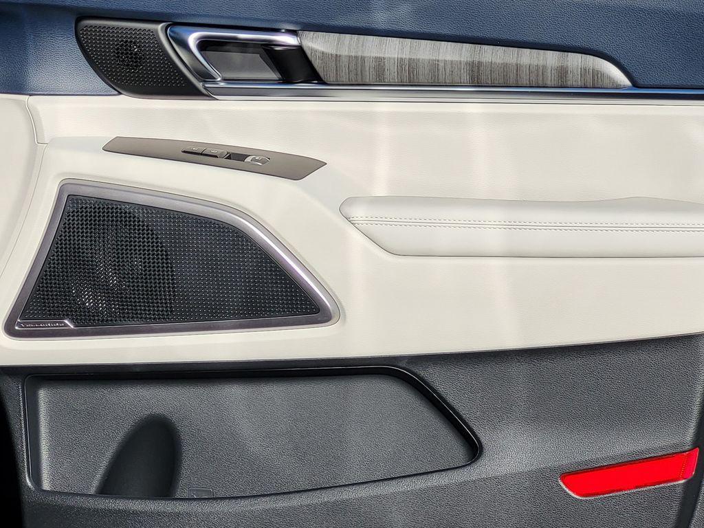 new 2025 Kia Telluride car, priced at $45,797