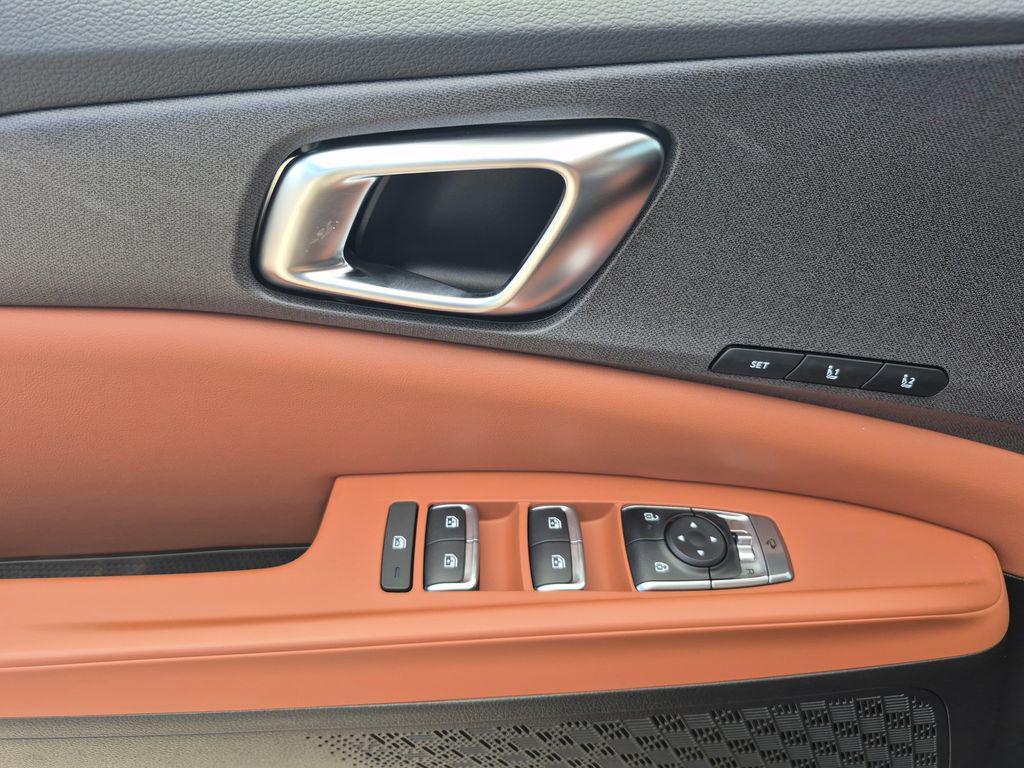 new 2026 Kia Carnival Hybrid car, priced at $43,791