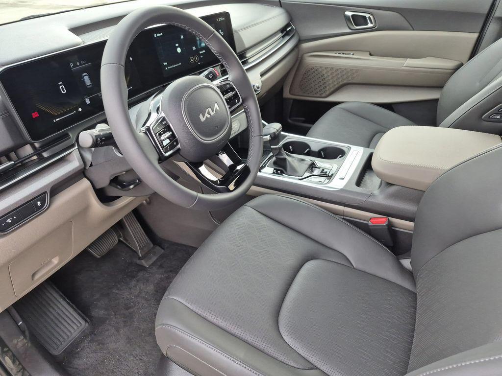 new 2026 Kia Carnival car, priced at $41,912