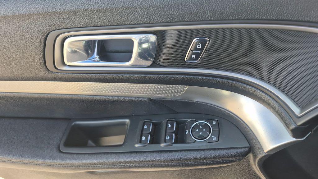 used 2018 Ford Explorer car, priced at $14,000