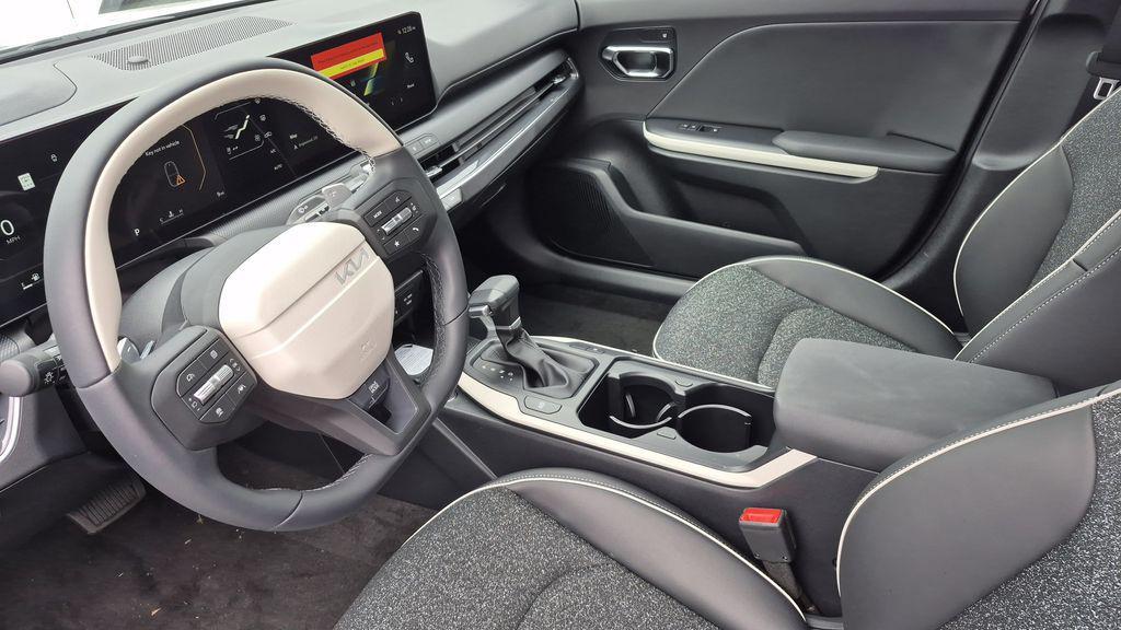 new 2025 Kia K4 car, priced at $26,928