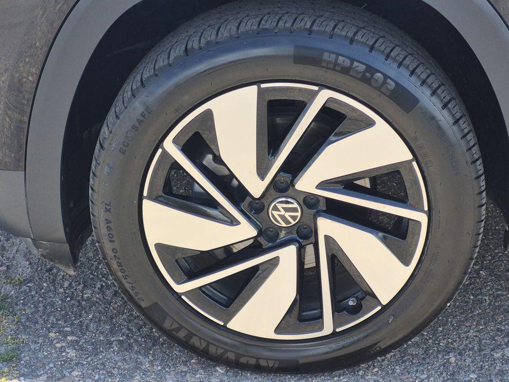 used 2024 Volkswagen Atlas car, priced at $31,987