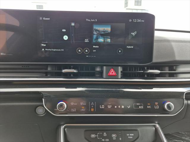 new 2025 Kia Carnival Hybrid car, priced at $51,346