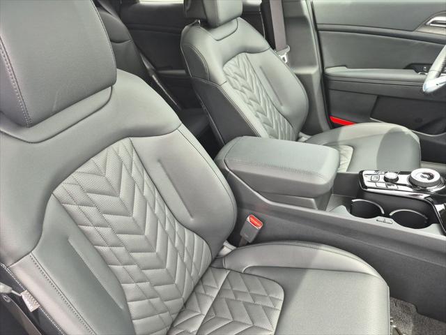 new 2025 Kia Sportage car, priced at $46,424