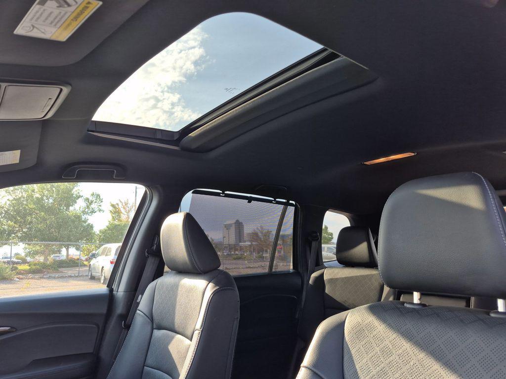 used 2021 Honda Passport car, priced at $26,057