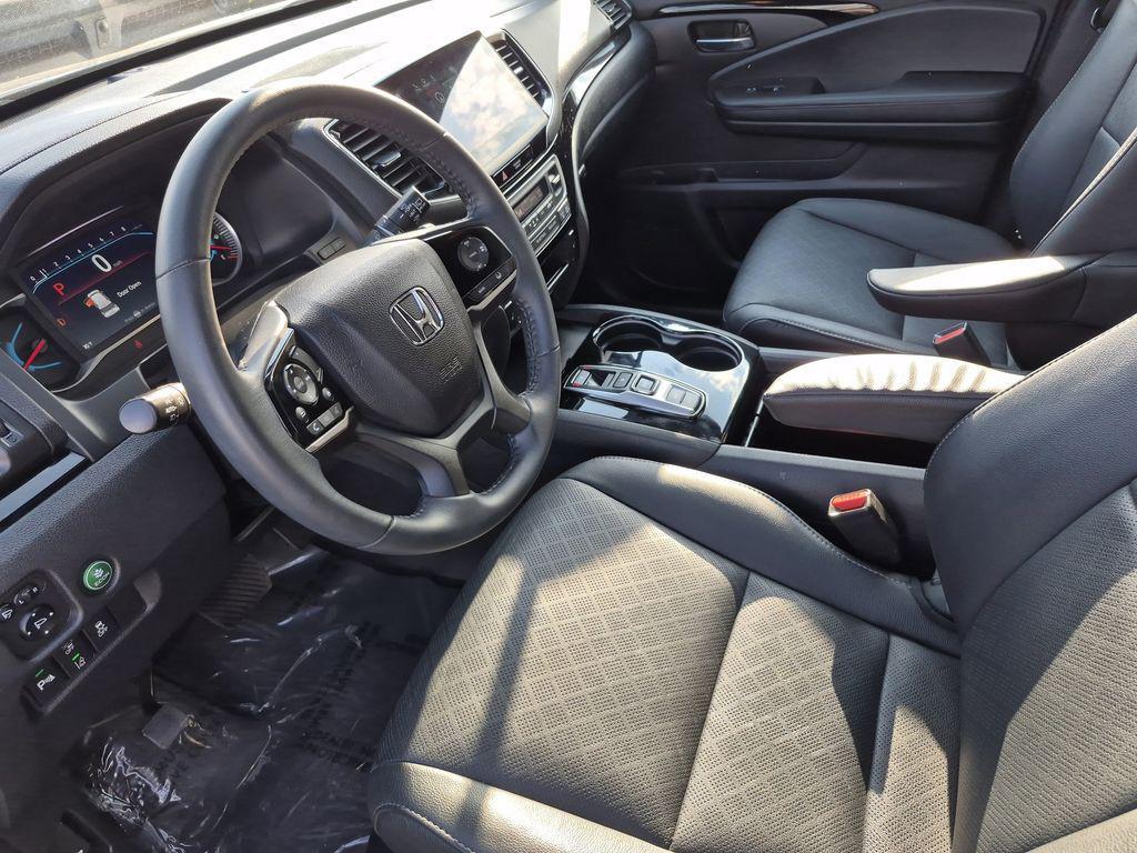 used 2021 Honda Passport car, priced at $26,057