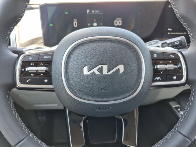 new 2025 Kia Sorento Hybrid car, priced at $40,037