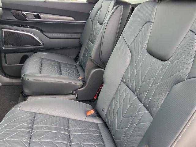 new 2025 Kia Telluride car, priced at $53,802