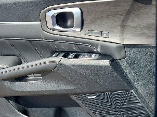 new 2025 Kia Sorento car, priced at $44,634