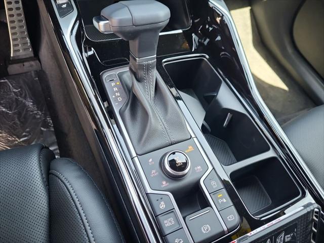 new 2025 Kia Sorento car, priced at $45,613