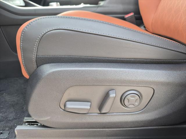 new 2026 Kia Carnival Hybrid car, priced at $51,114