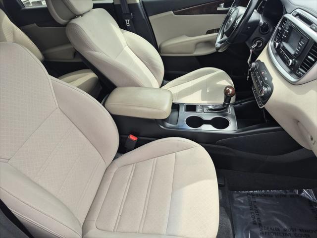 used 2016 Kia Sorento car, priced at $11,498
