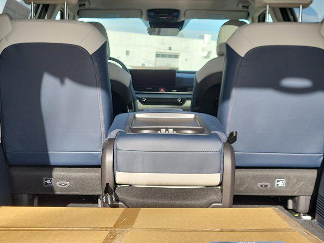 new 2025 Kia Carnival Hybrid car, priced at $47,418