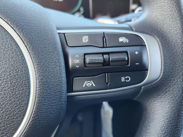 new 2025 Kia Sportage Hybrid car, priced at $30,106