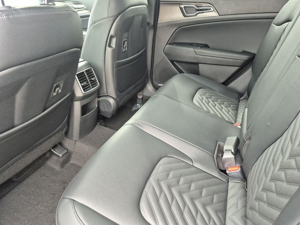 new 2026 Kia Sportage Hybrid car, priced at $35,781