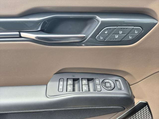 new 2026 Kia EV9 car, priced at $71,009