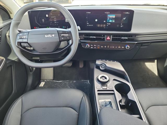 new 2025 Kia EV6 car, priced at $47,752