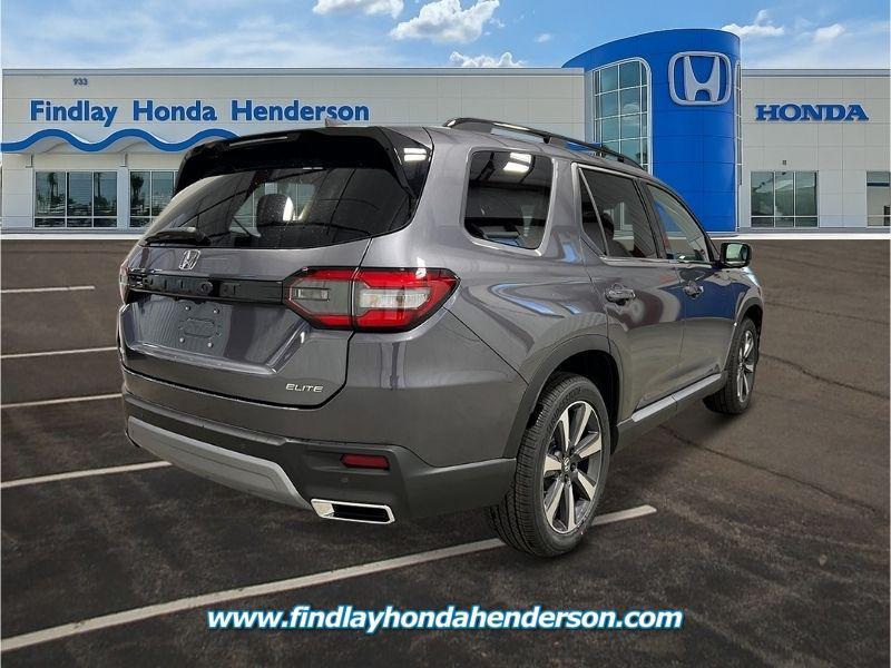 new 2025 Honda Pilot car, priced at $51,317