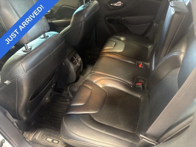 used 2020 Jeep Cherokee car, priced at $20,995