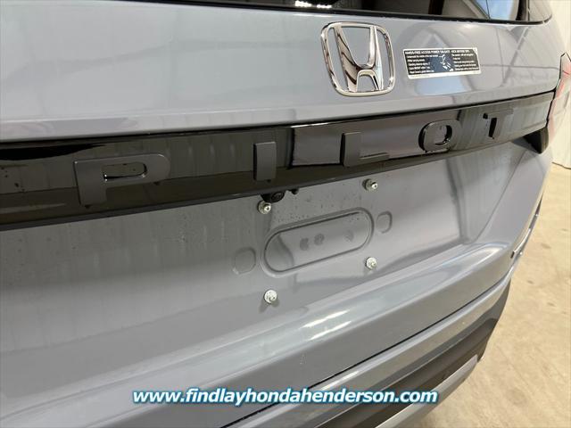 new 2025 Honda Pilot car, priced at $51,505
